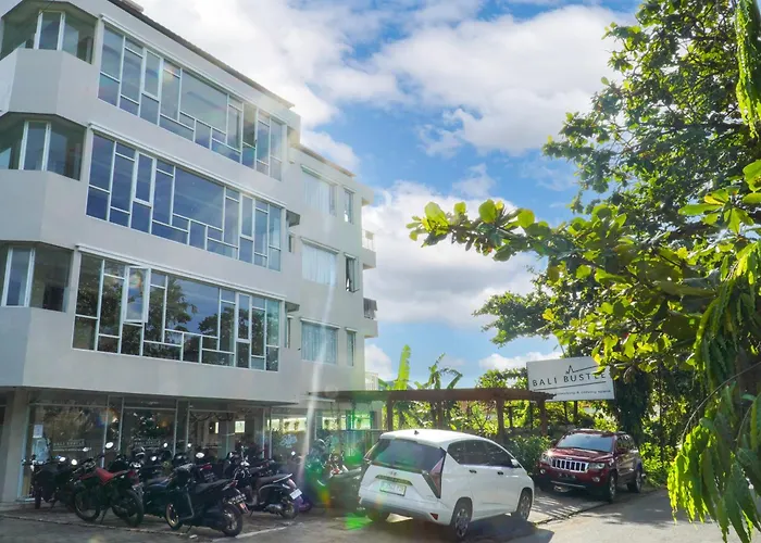 Bali Bustle Kuta Coliving & Coworking Space Aparthotel 3*