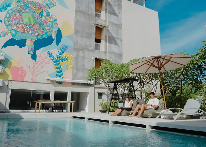 Bali Bustle Kuta Coliving & Coworking Space Legian (Bali)