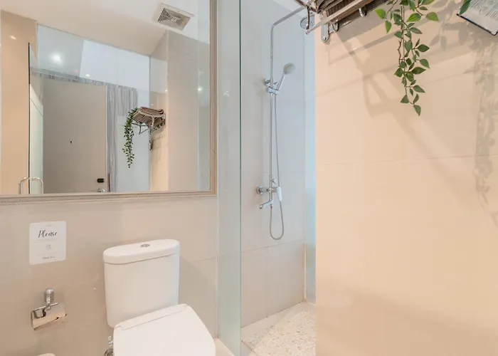 Bali Bustle Kuta Coliving & Coworking Space Aparthotel 3*